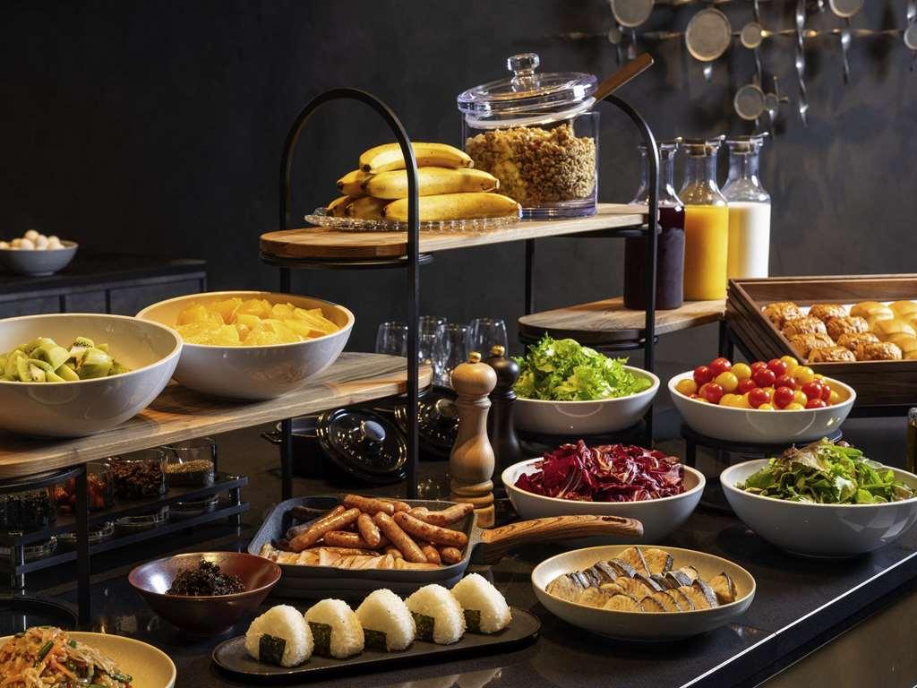 Mercure Tokyo Haneda Airport Restaurant bilde
